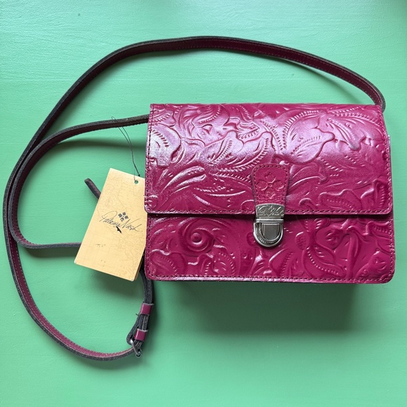 Patricia Nash $179 Crossbody Wristlet Purse - Picture 1 of 6